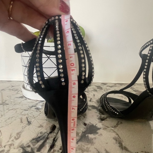 Ralph Lauren - Adasia  Heels - Picture 3 of 9